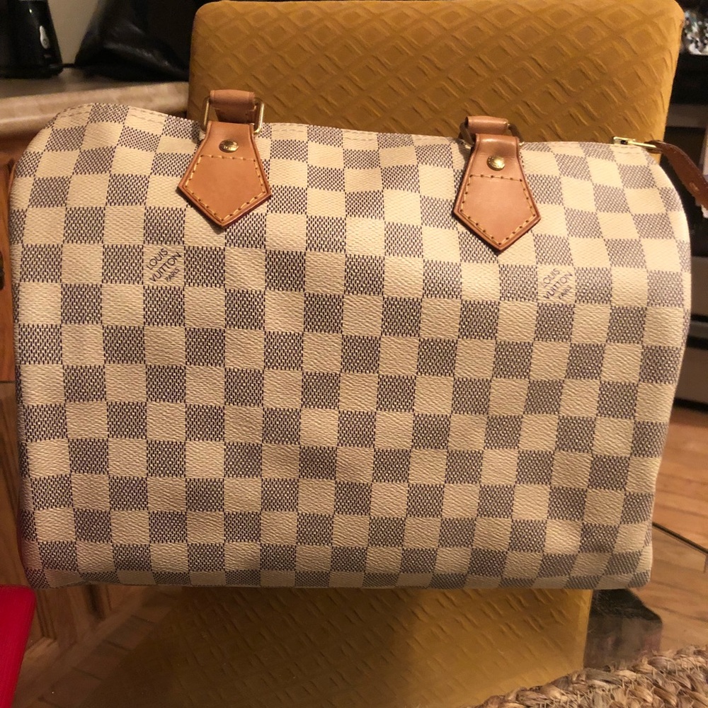 Louis Vuitton Speedy 30